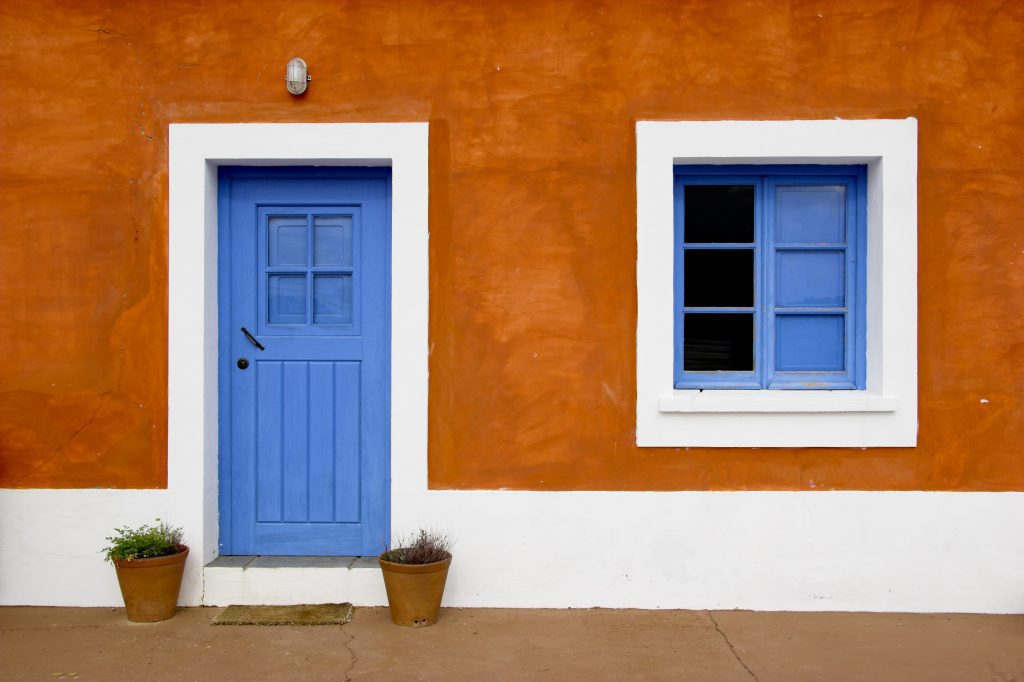 SALES Interiorismo y Reformas - Puertas y ventanas